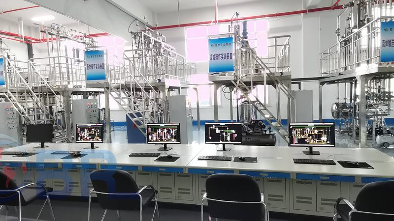 中央空调冷凝器清洗：物理与化学清洗的差异化解析